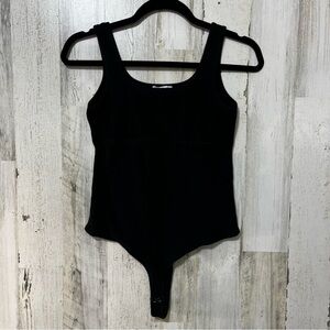 ReoRia Black Bodysuit Classic Top